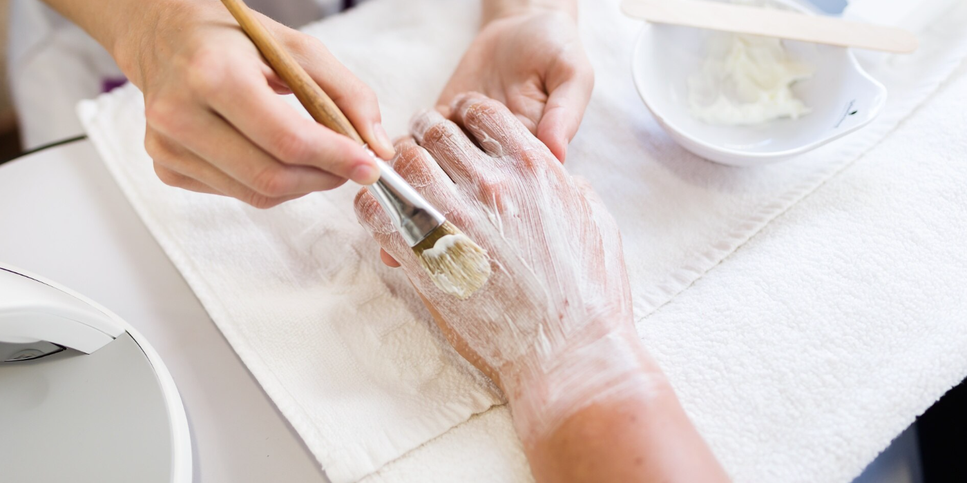 Hand Chemical Peel - Brightening Treatment Dubai